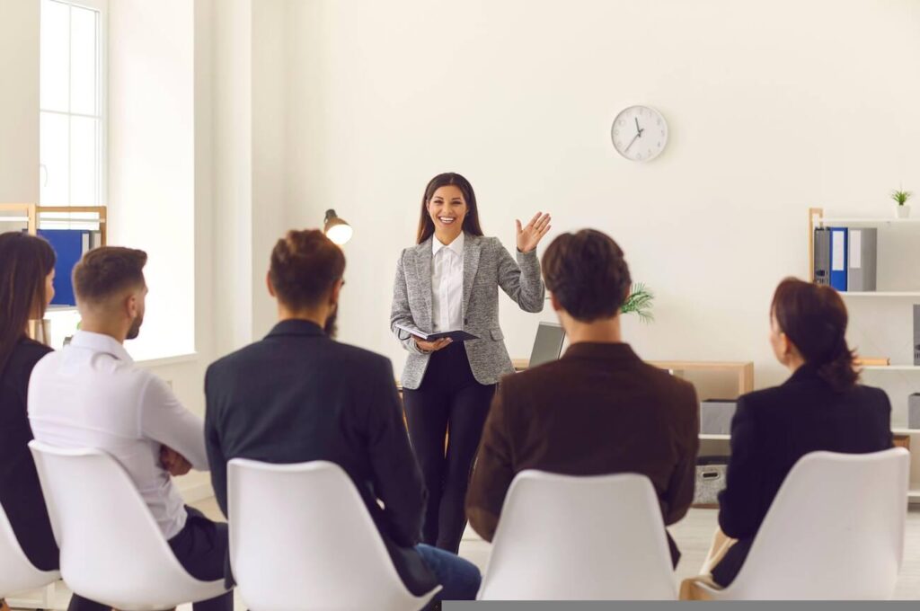 Benefits & Advantages of Experiential Learning for an Organization